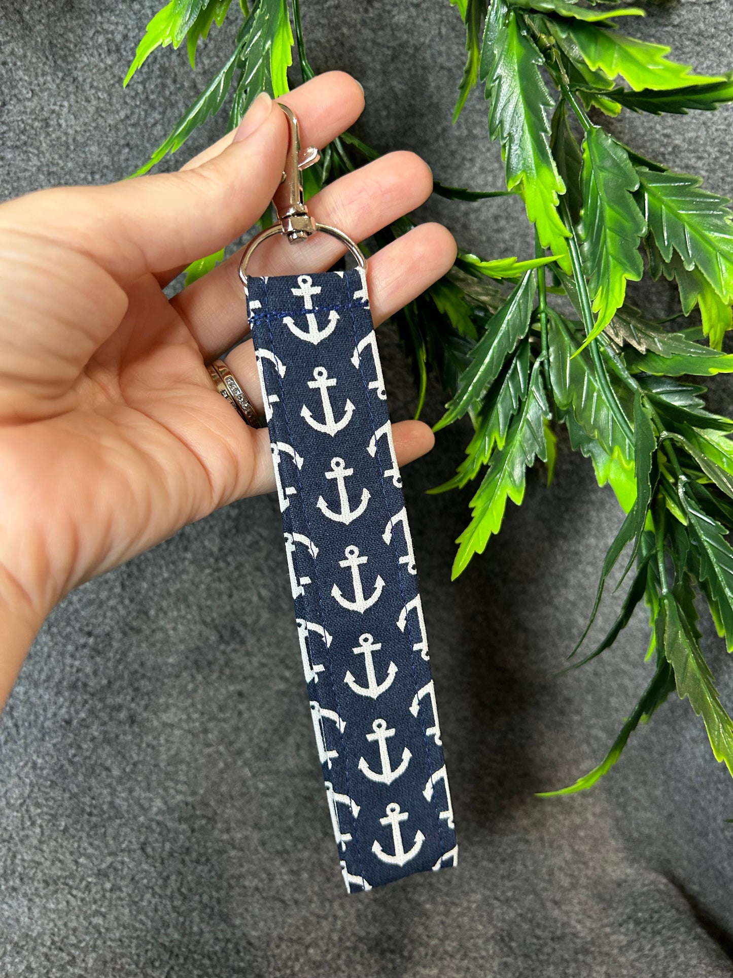 Navy Anchor Wristlet