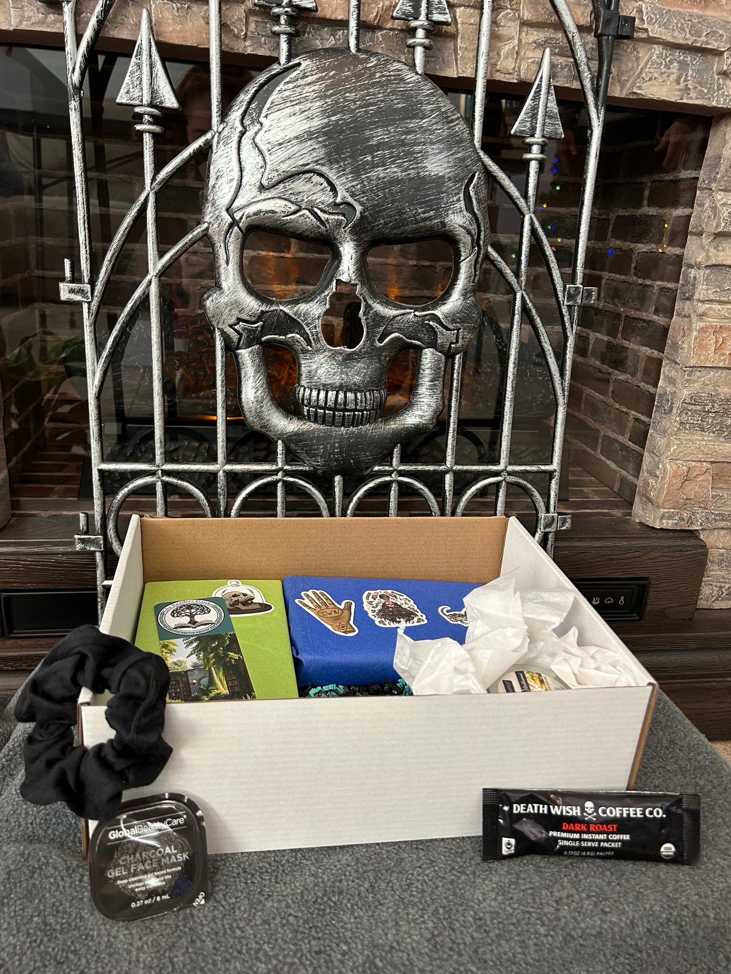 Thriller/Horror Book Box