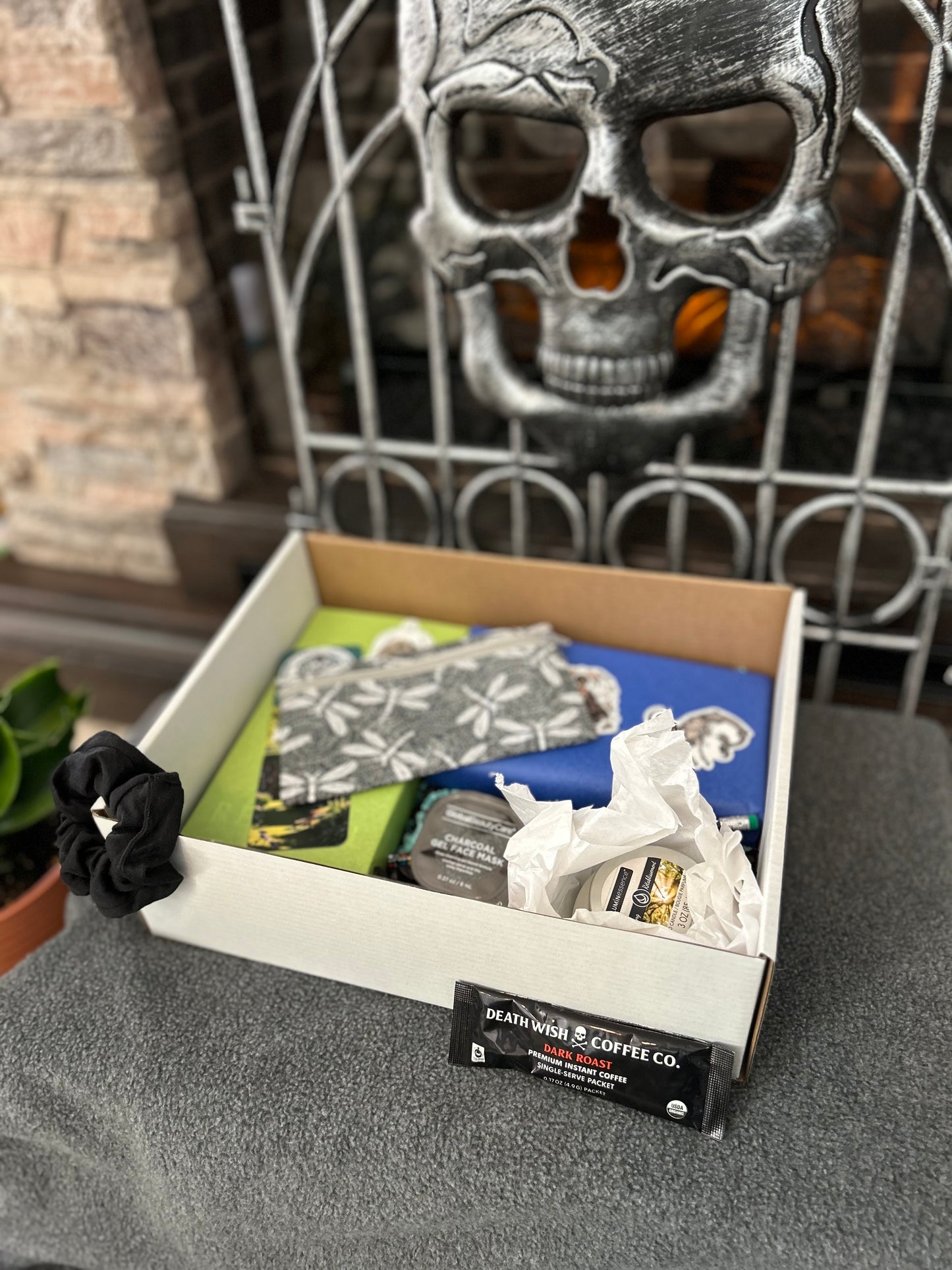 Thriller/Horror Book Box