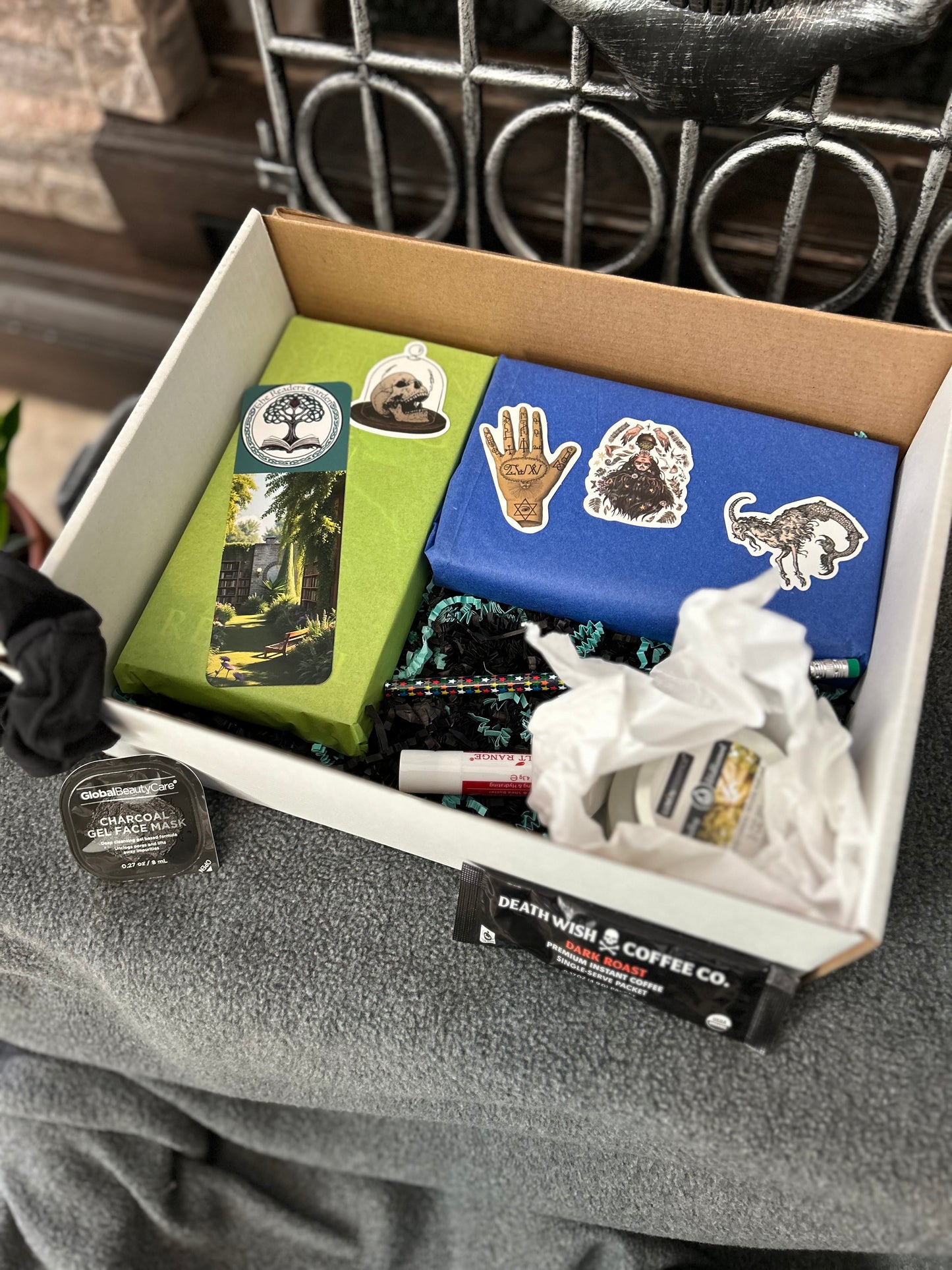 Thriller/Horror Book Box